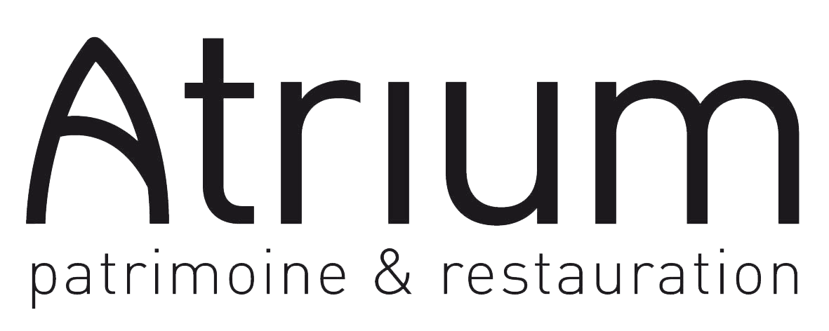 Logo Atrium patrimoine y restauración con fondo transparente